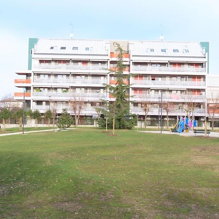 Nest Eco Guesthouse Удине Экстерьер фото