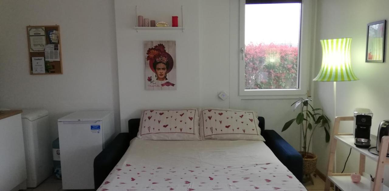 Nest Eco Guesthouse Удине Экстерьер фото